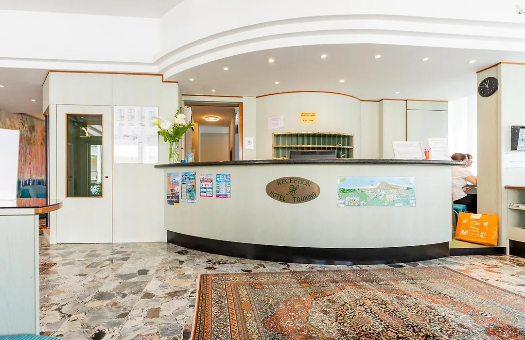 Hotel Touring-1