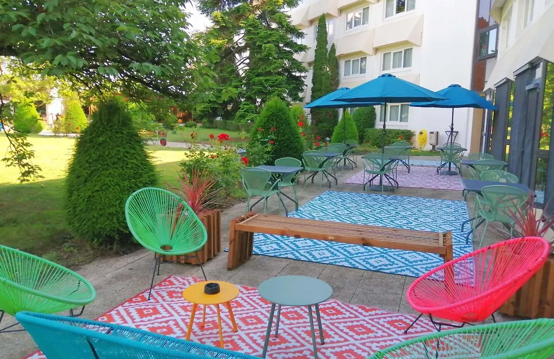 Ibis Budget Tours Sud-1