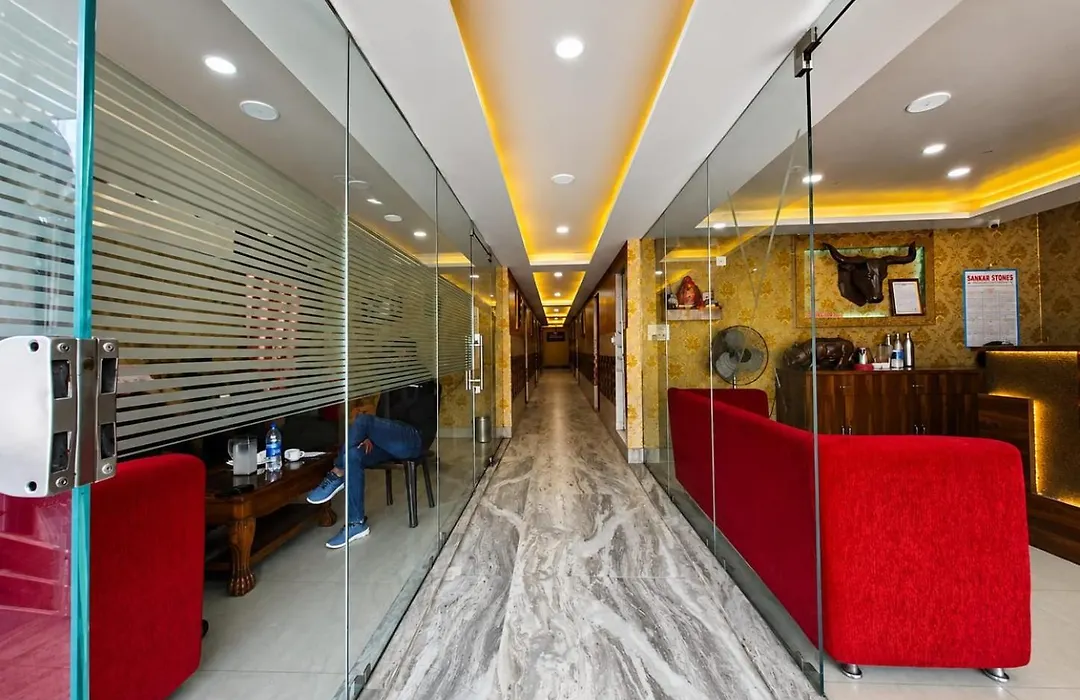 Das Hotel-1