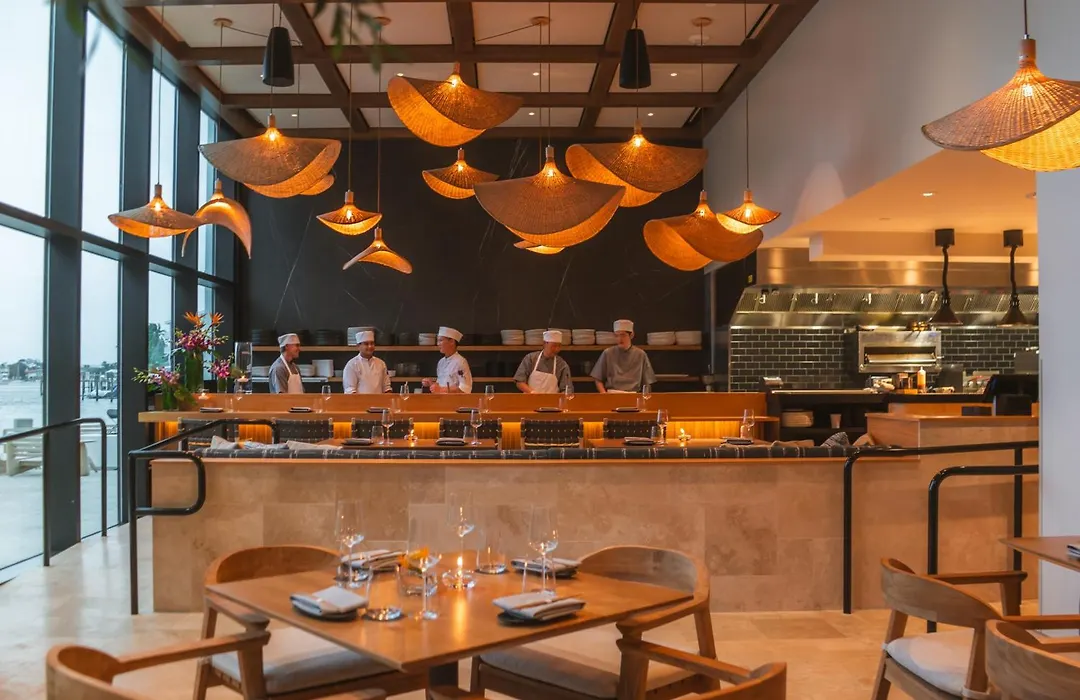 Waterstone Resort & Marina Boca Raton, Curio Collection By Hilton-1