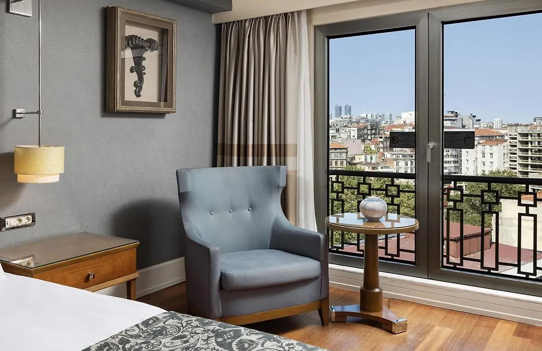 Titanic City Taksim-1