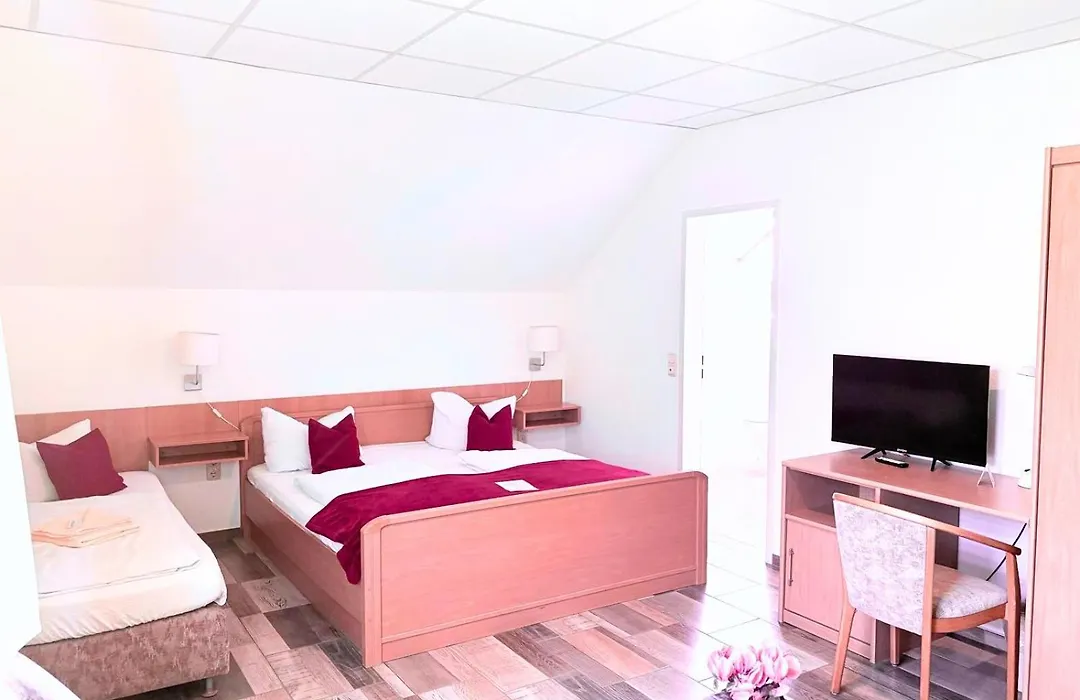Hotel-Pension Am Mühlberg-1