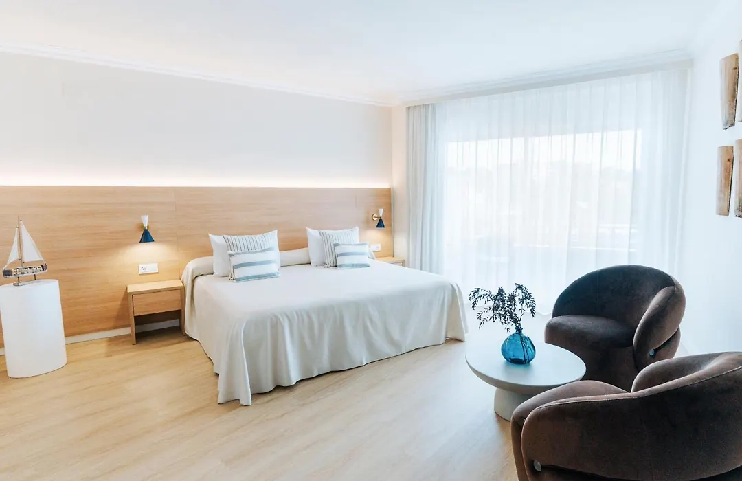 Hotel Cala Font-1
