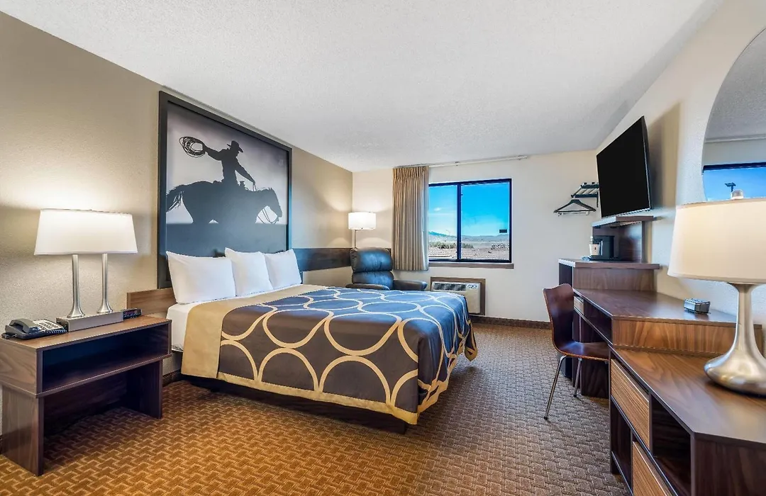 Super 8 By Wyndham Cody-1