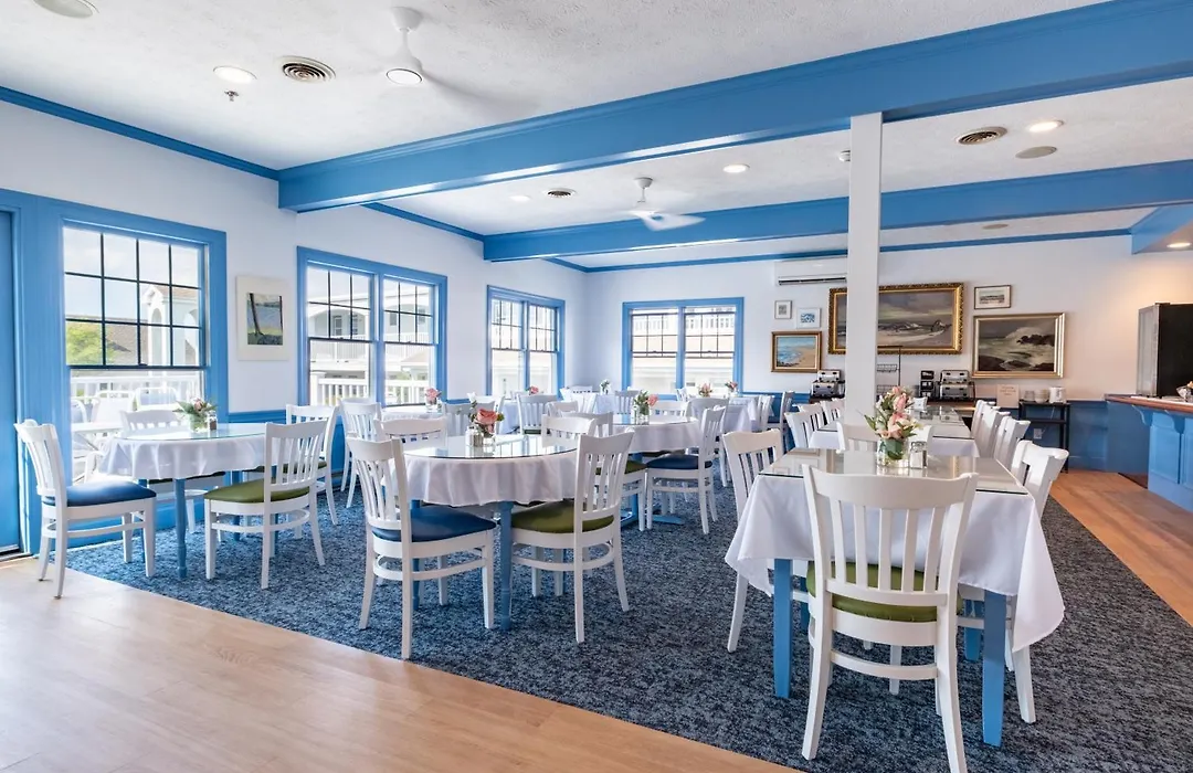 The Sparhawk Oceanfront Resort-1