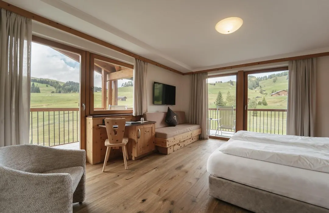 Brunelle Seiser Alm Lodge-1