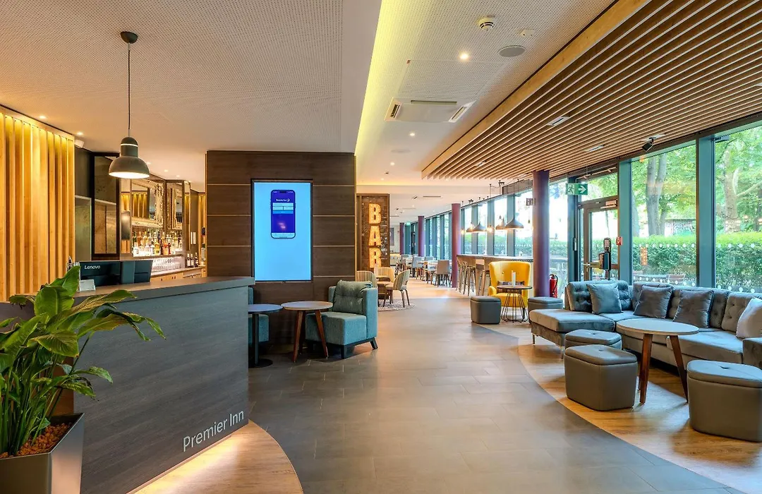 Premier Inn Göttingen-1