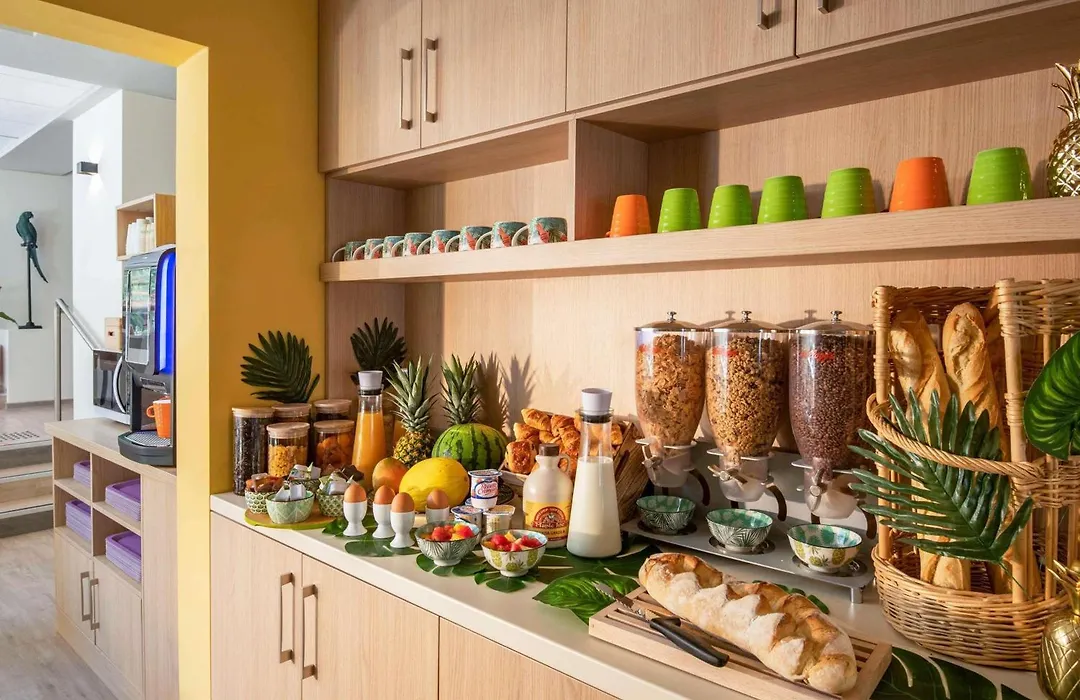 ibis Styles Beaulieu sur Mer-1