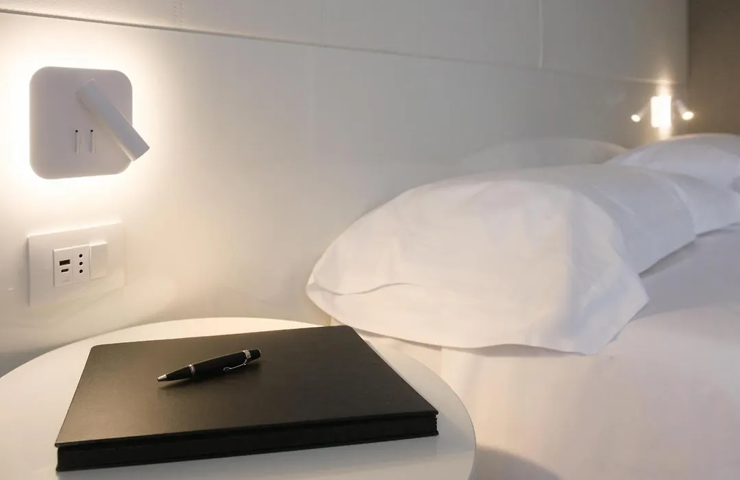 Hotel Viest-1