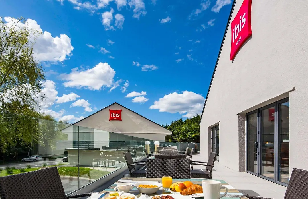 Ibis Plymouth-1