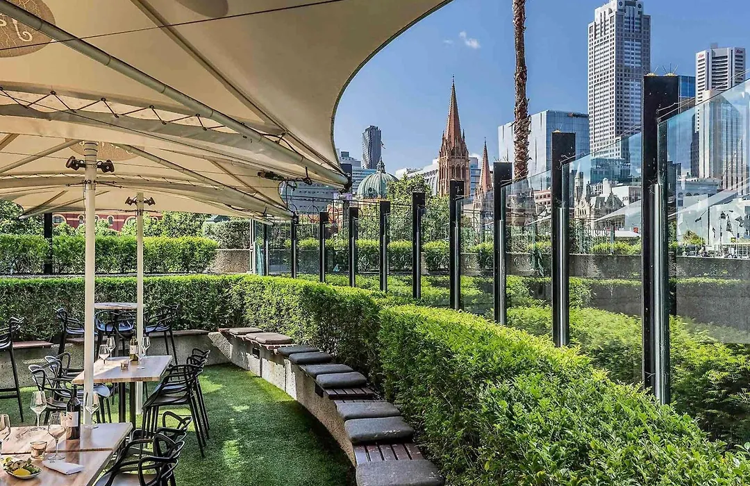 Quay West Suites Melbourne-1