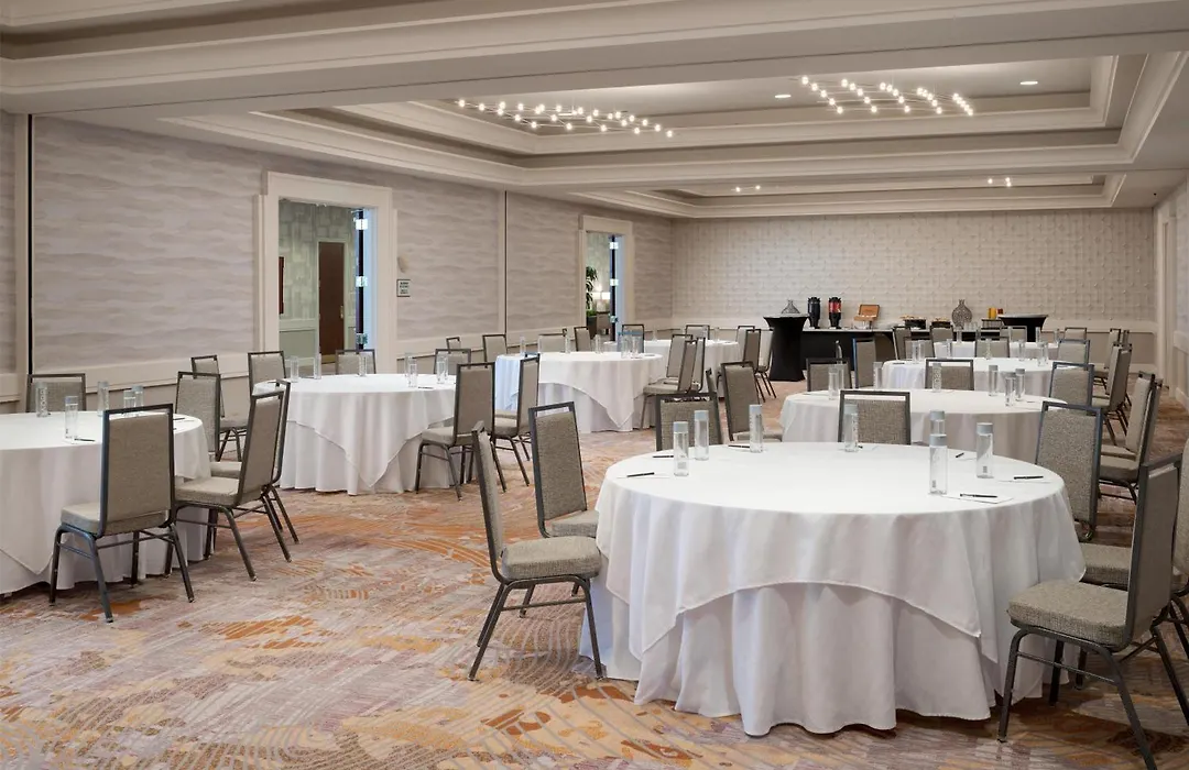 Hilton Woodland Hills/ Los Angeles-1