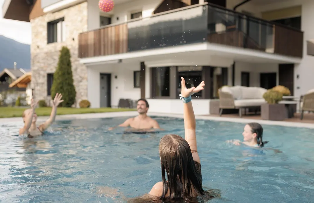 Aparthotel Familiaris - Family Apartments - Pools & Spa In Dolomites-1