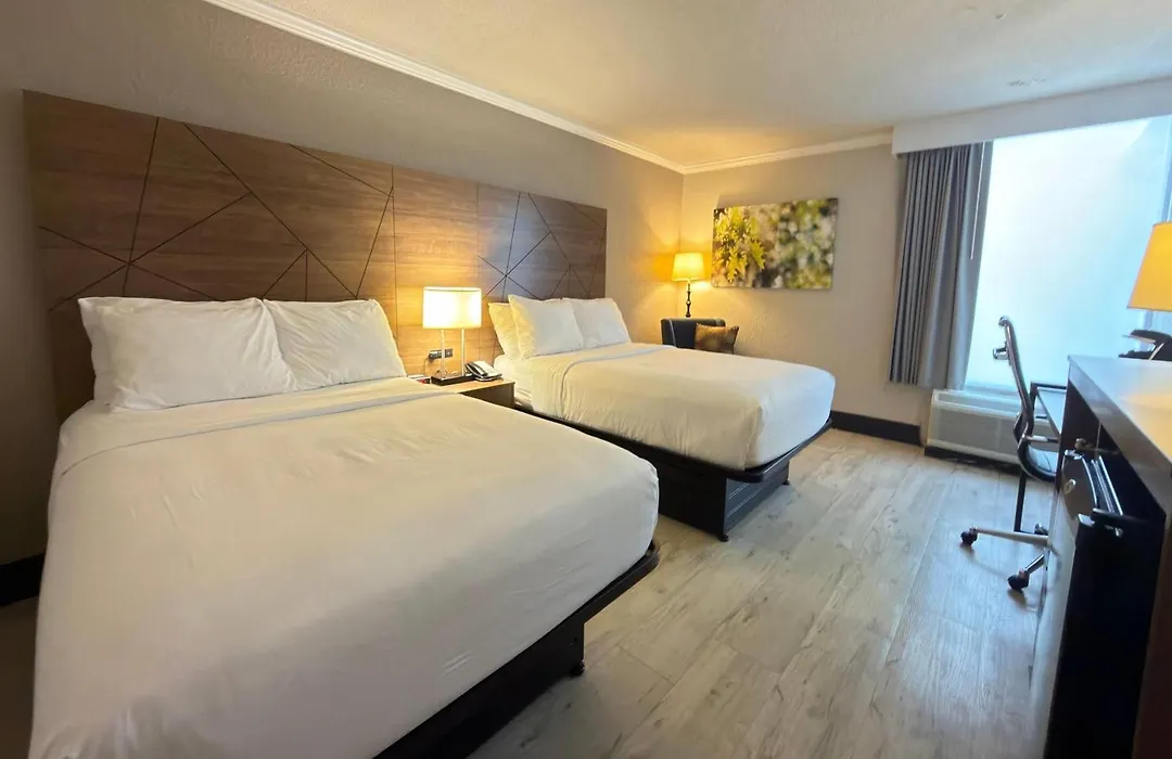 Wyndham Garden Summerville-1