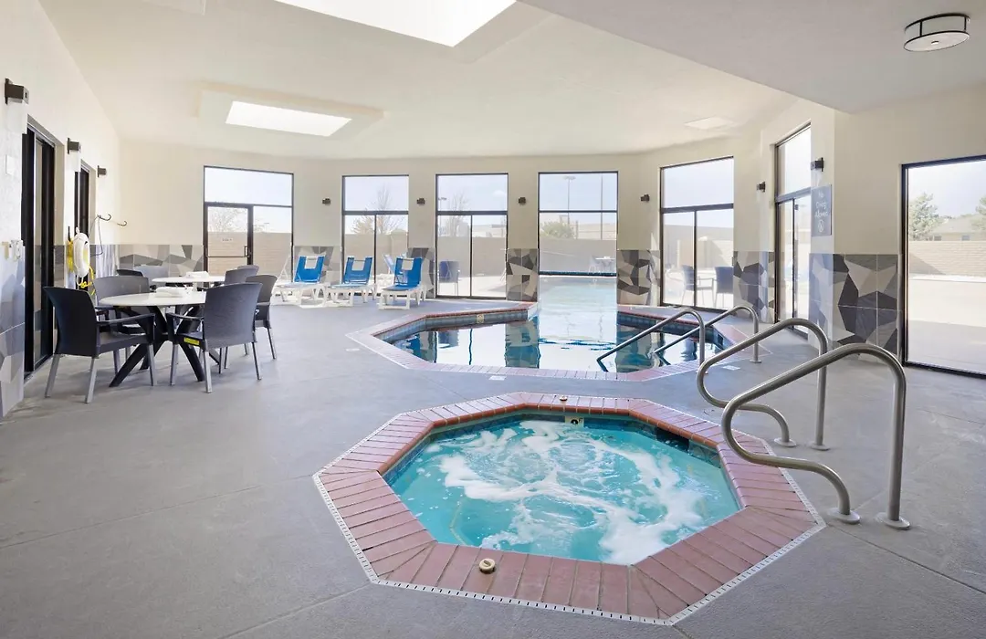 Comfort Inn & Suites Wichita Northeast-1
