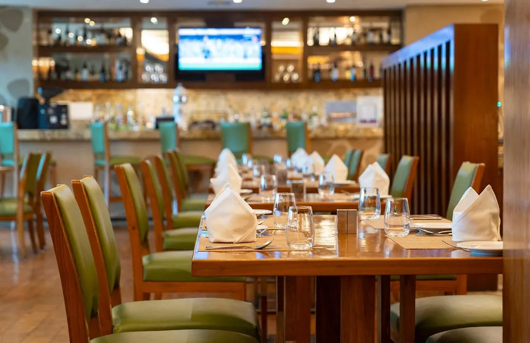 Crowne Plaza New Delhi Okhla By Ihg-1