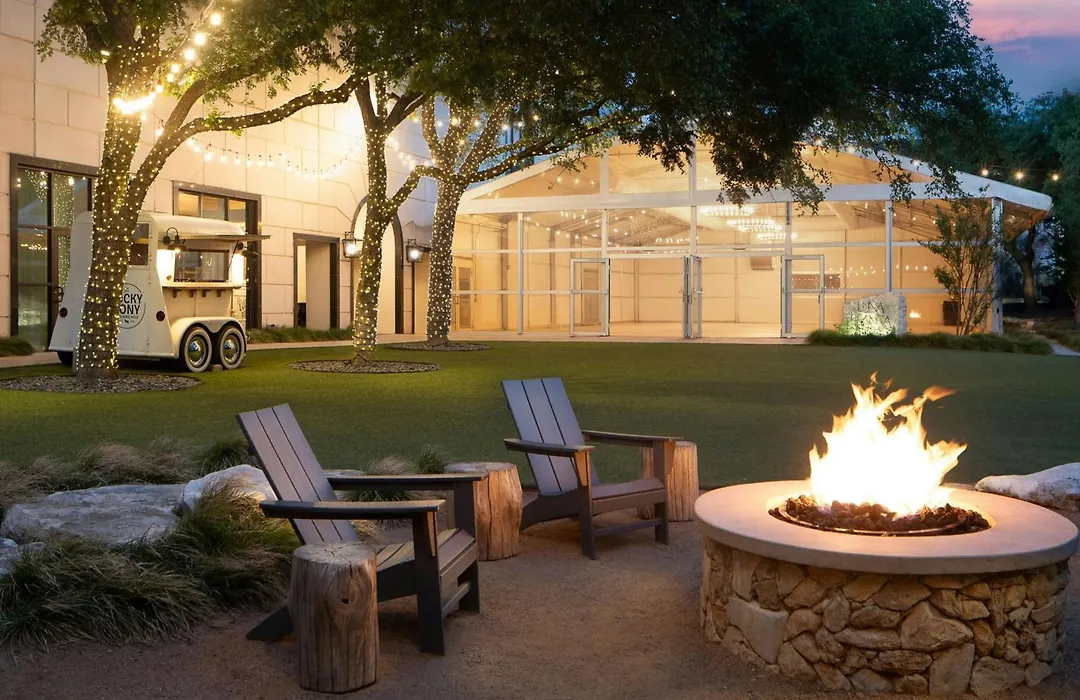 Renaissance Austin Arboretum Domain Hotel-1