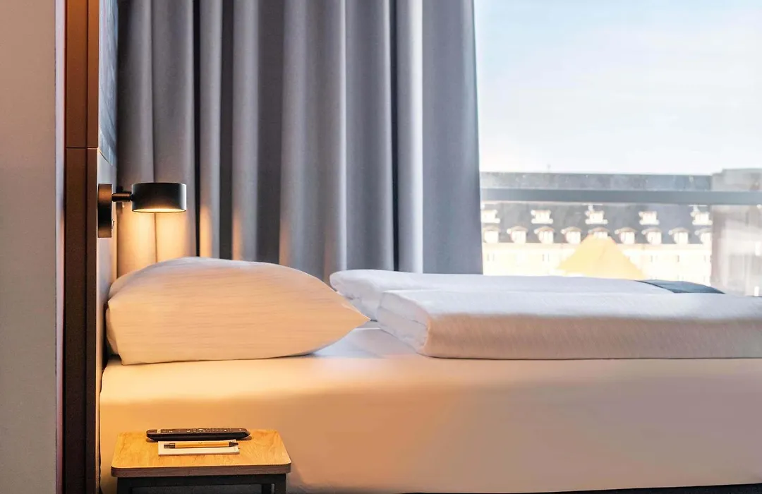 B&B Hotel Freiburg-West-1