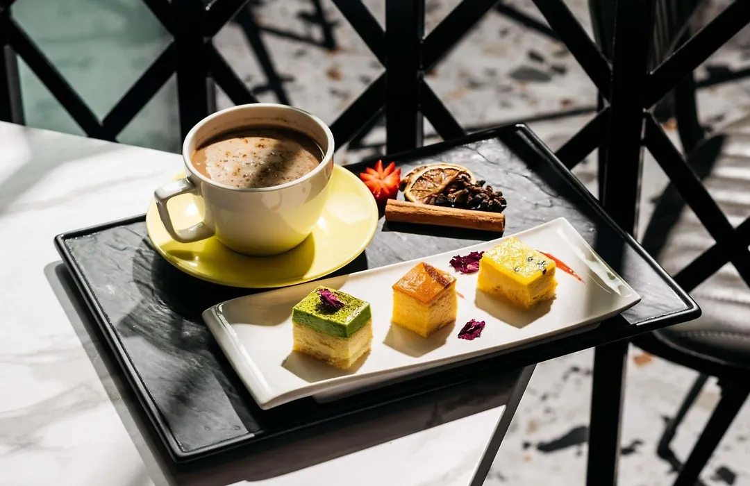 Mercure Singapore Tyrwhitt-1