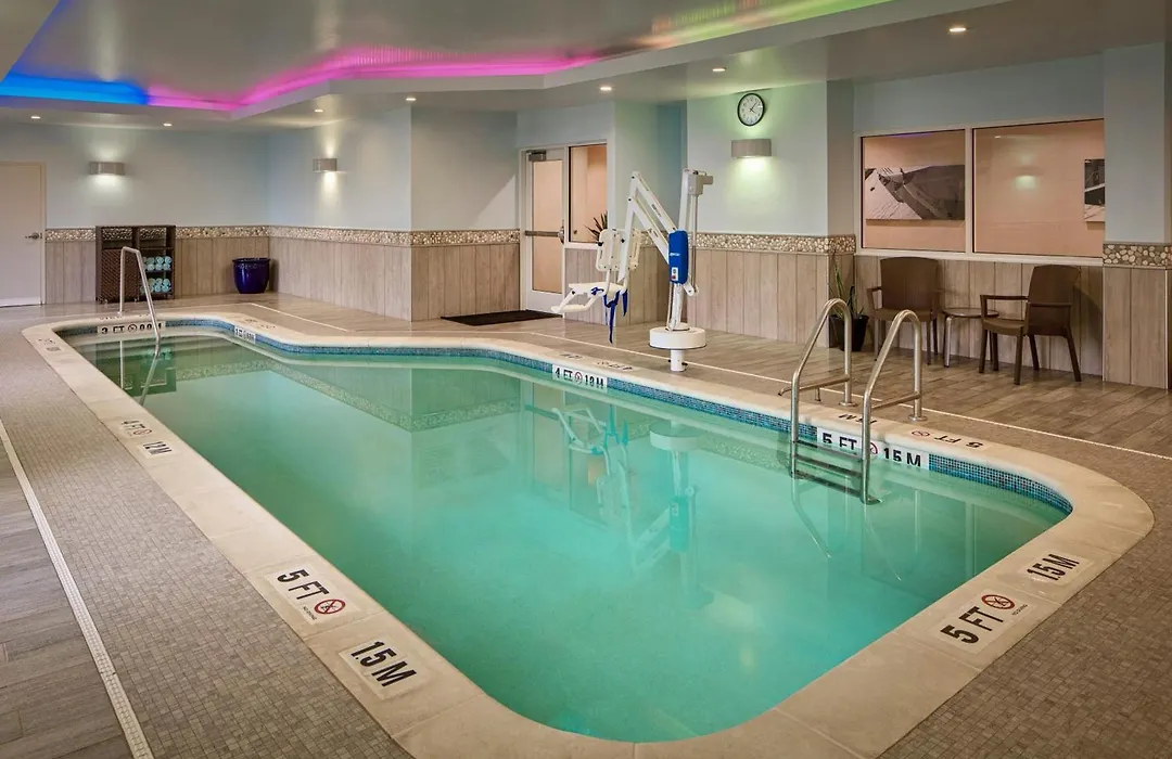 Fairfield Inn & Suites By Marriott Easton-1