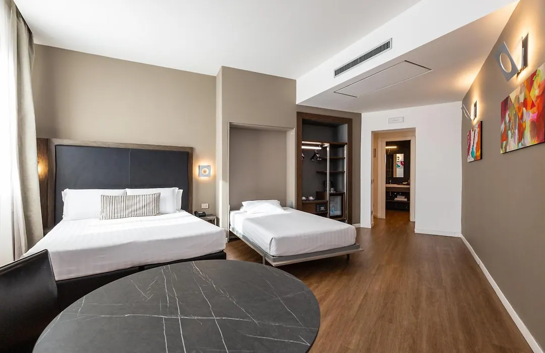 Rome Art Hotel - Gruppo Trevi Hotels-1