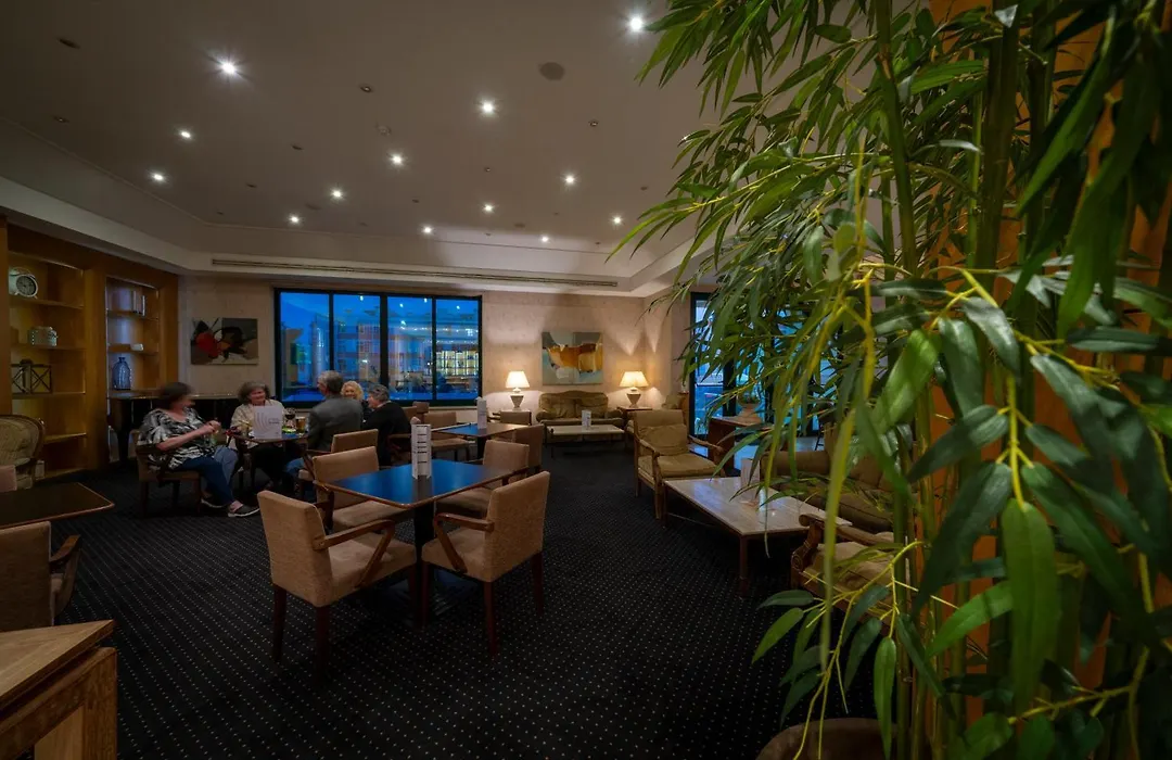 Riviera Hotel-1