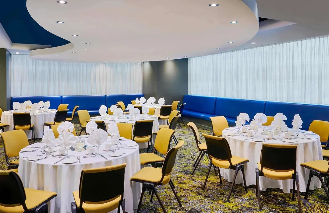 Novotel Toronto North York-1