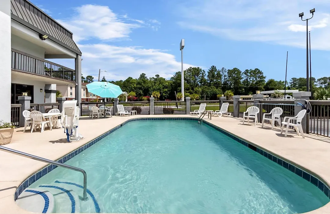 Quality Inn Walterboro I-95-1