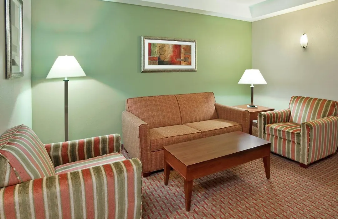 Holiday Inn Express & Suites Niagara Falls By Ihg-1