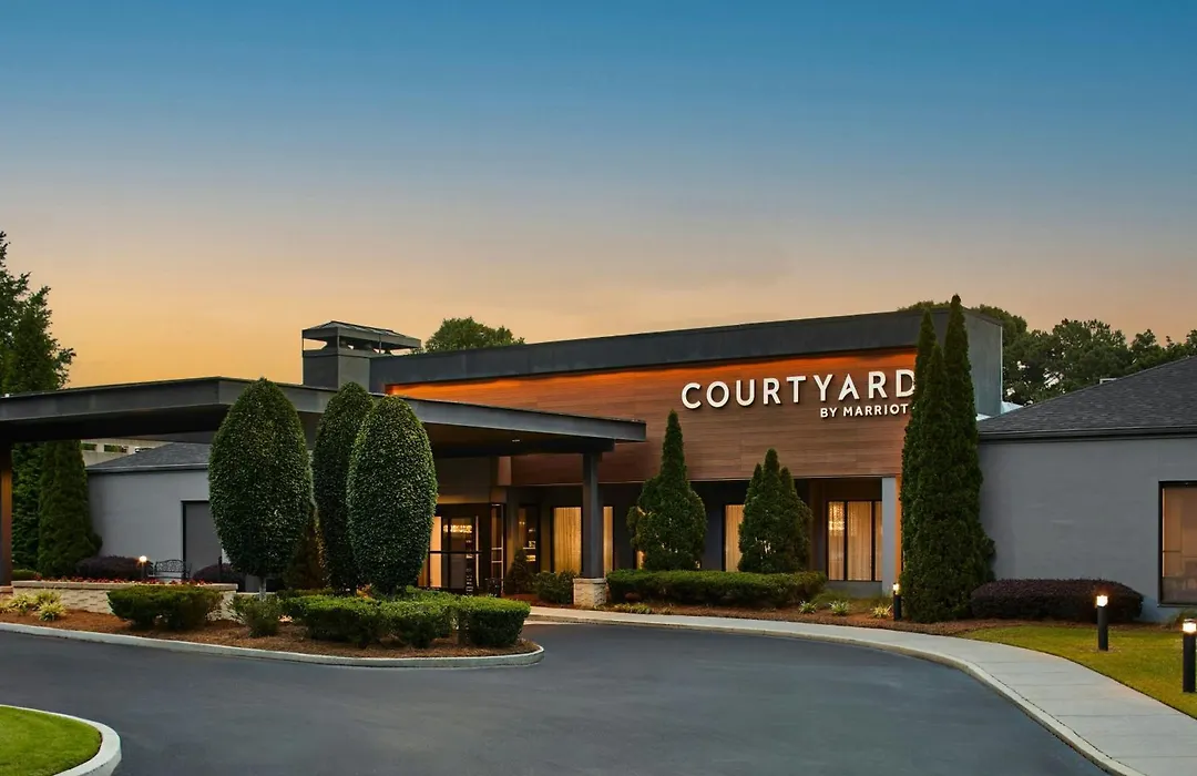 Courtyard By Marriott Atlanta Windy Hill/Ballpark-1