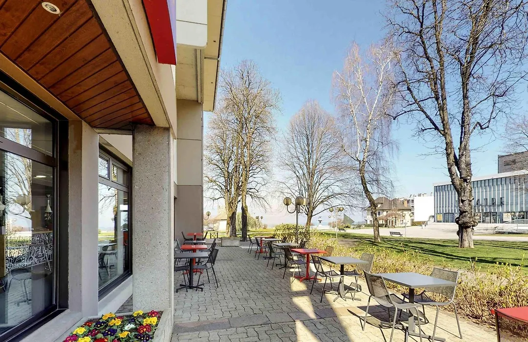 Ibis Thonon Centre-1