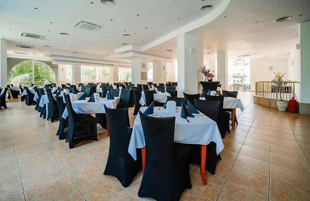 Prestige Grand Hotel & Aquapark-1