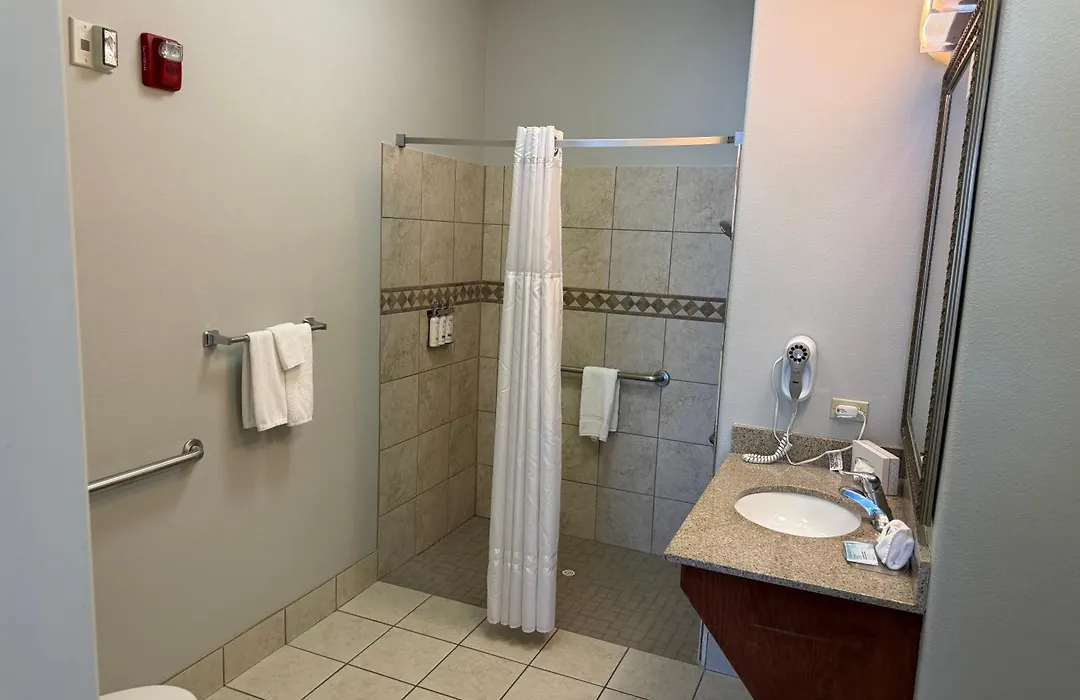 Staybridge Suites Rockford By Ihg-1