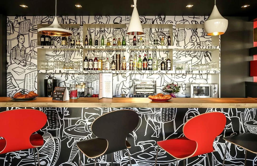 Ibis Niort Est Mendes France-1