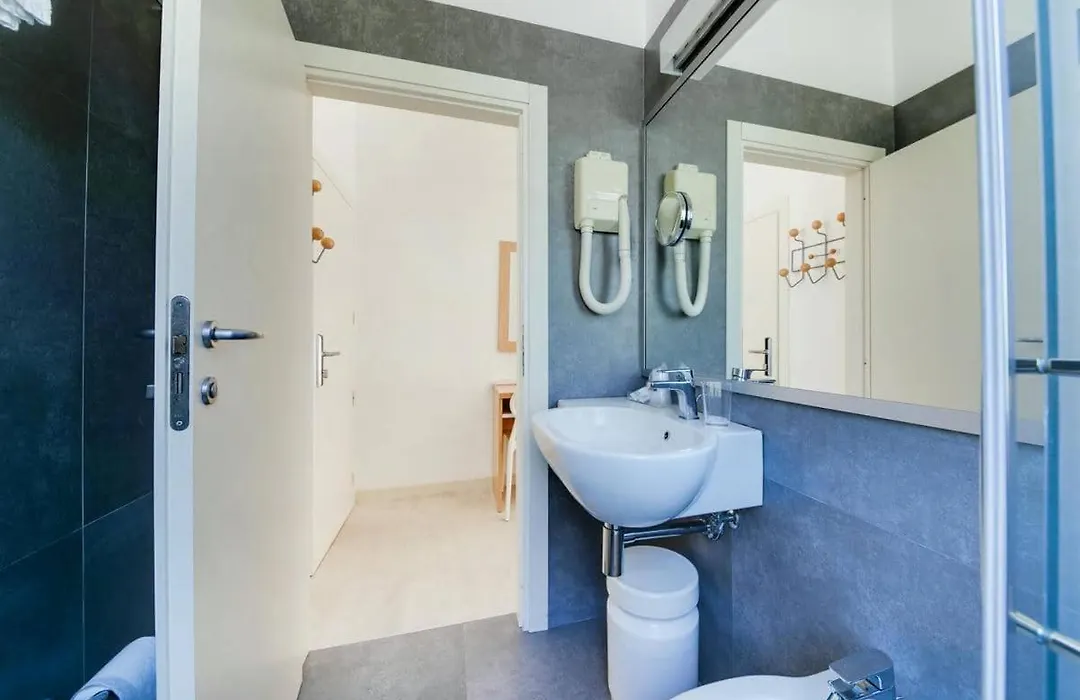 Hotel Bassetti-1