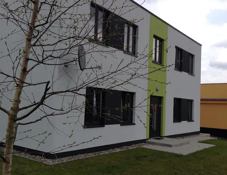 Pension an der Werft II-1