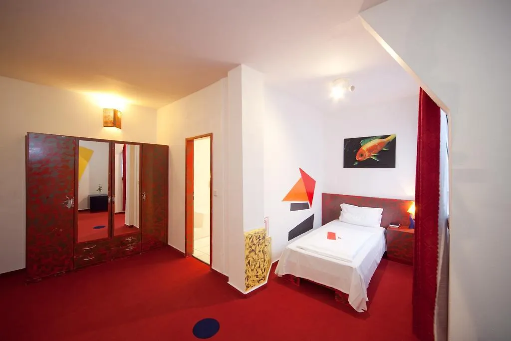 Art Fabrik Hotel-1
