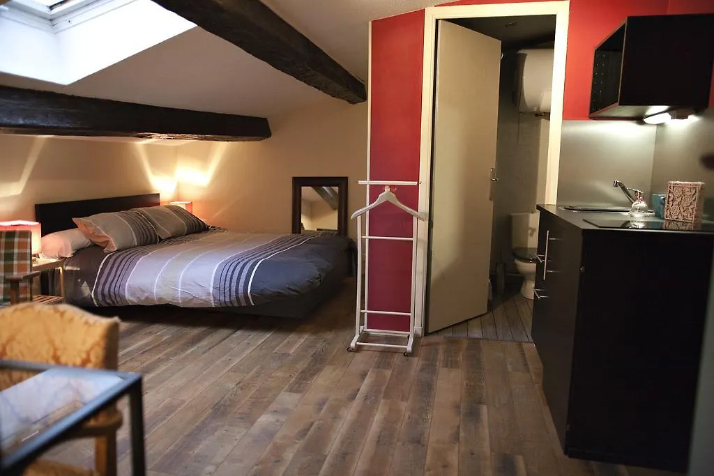 Chez Maud Et Jc-1