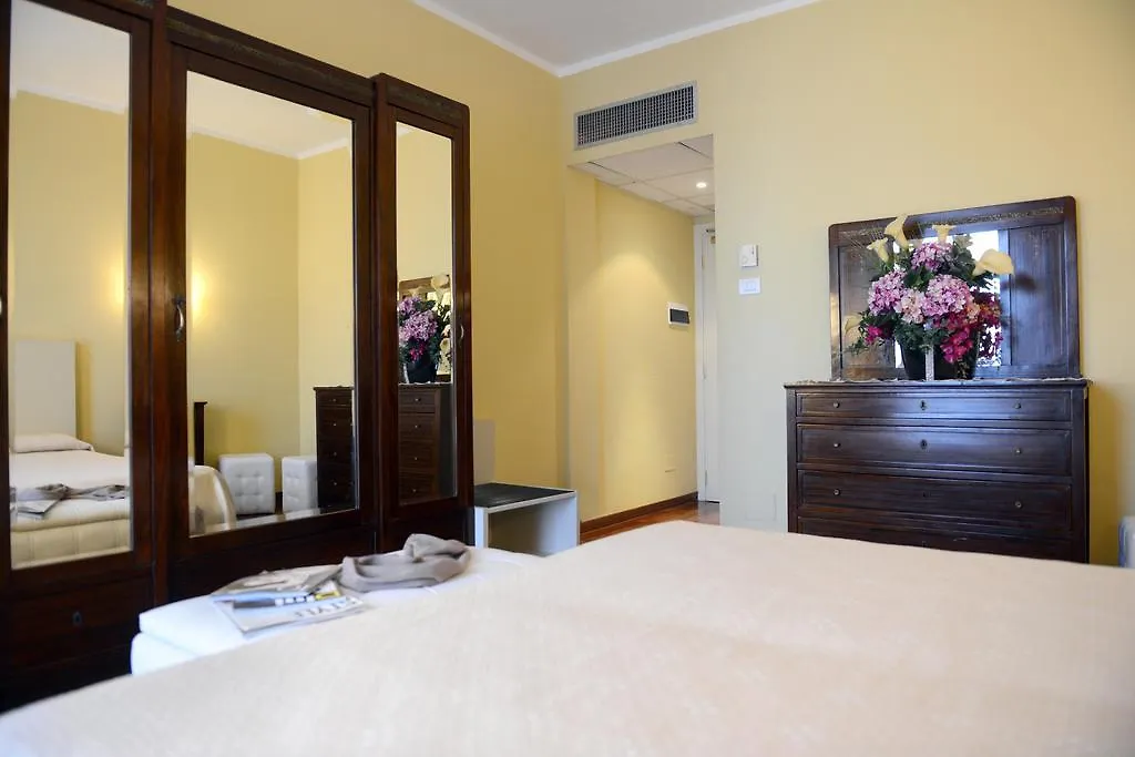 Hotel La Corte-1