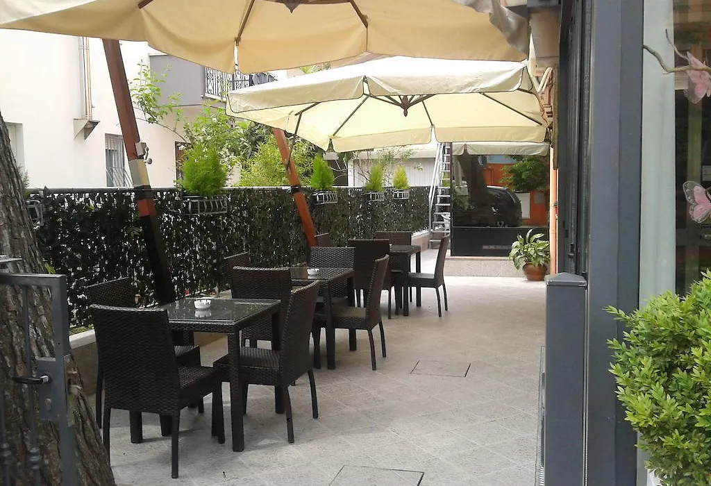 Hotel Santa Cecilia-1