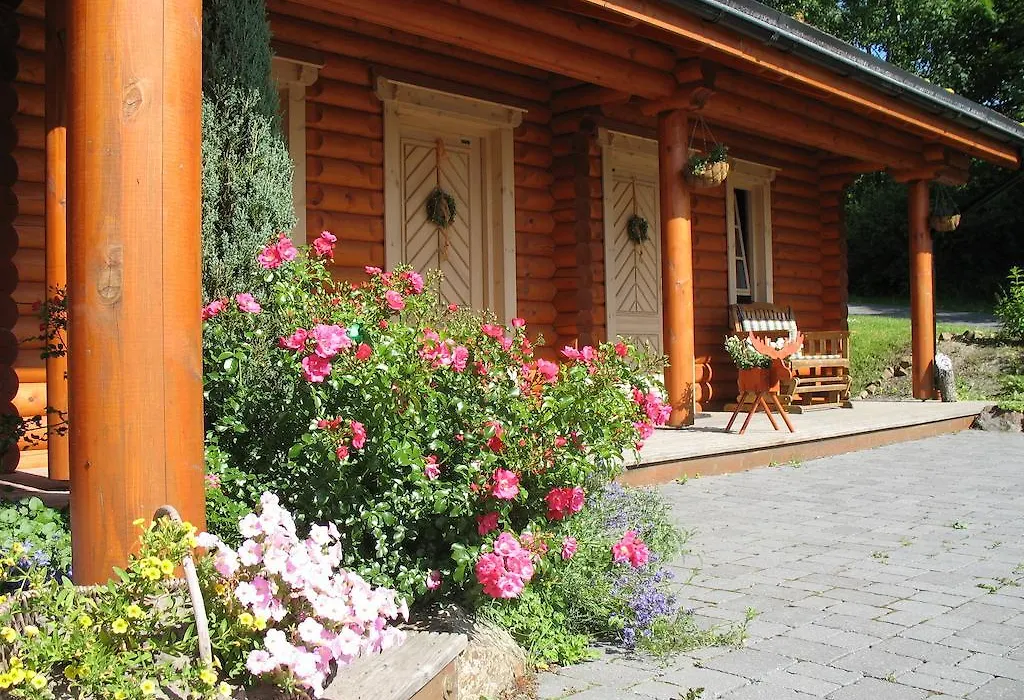 Hotelanlage Country Lodge-1
