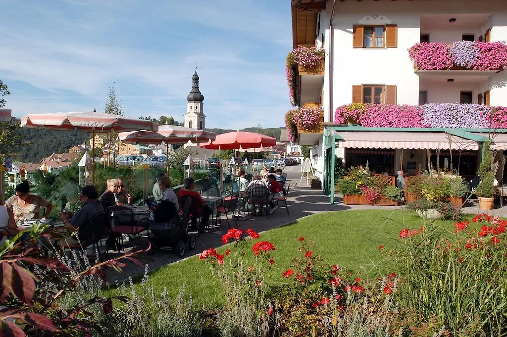 Hotel Garni Doris-1