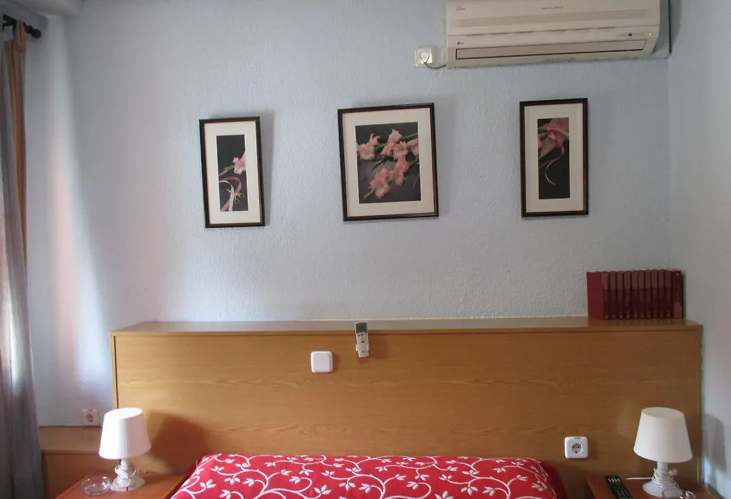 Hostal Pradillo-1