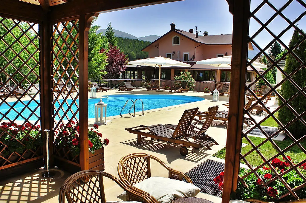 Hotel Bucaneve-1