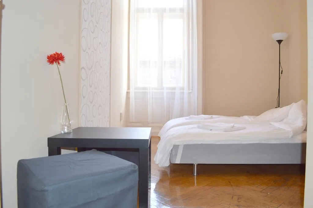 Synagogue Central Guest House-1