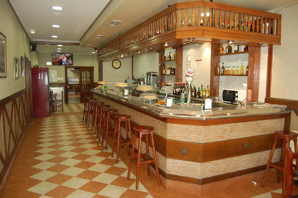 Bar Pension Restaurante Bidasoa-1