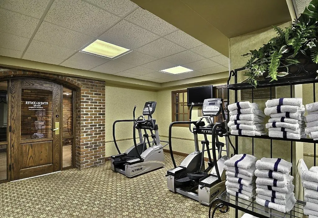 Clarion Hotel And Conference Center-1