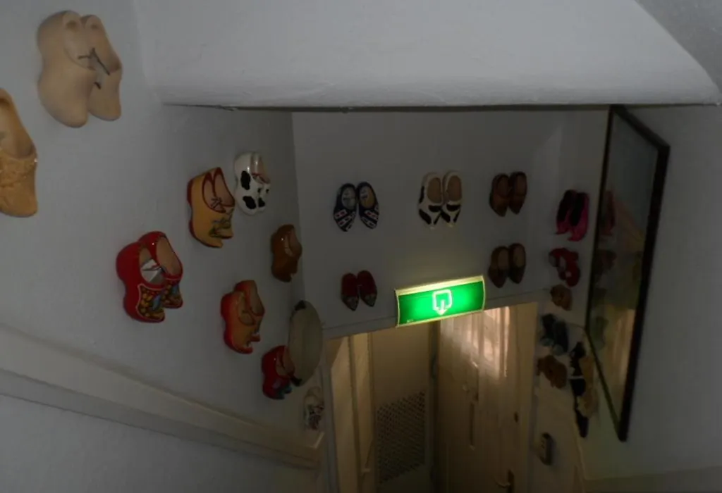 Staten Hotel-1