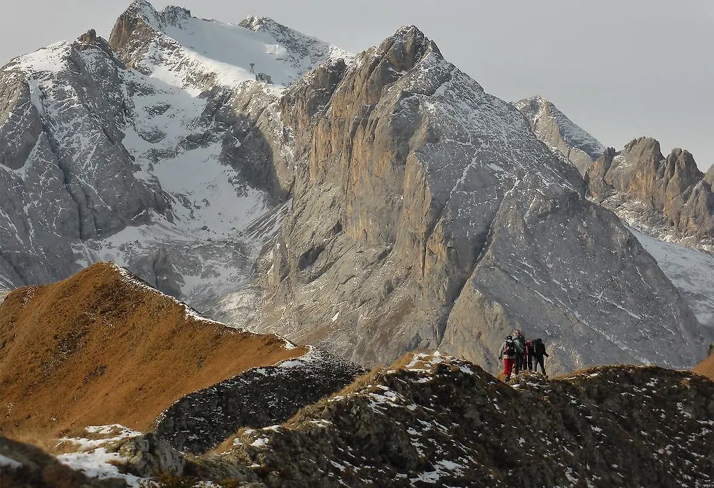 Rifugio Fedaia-1