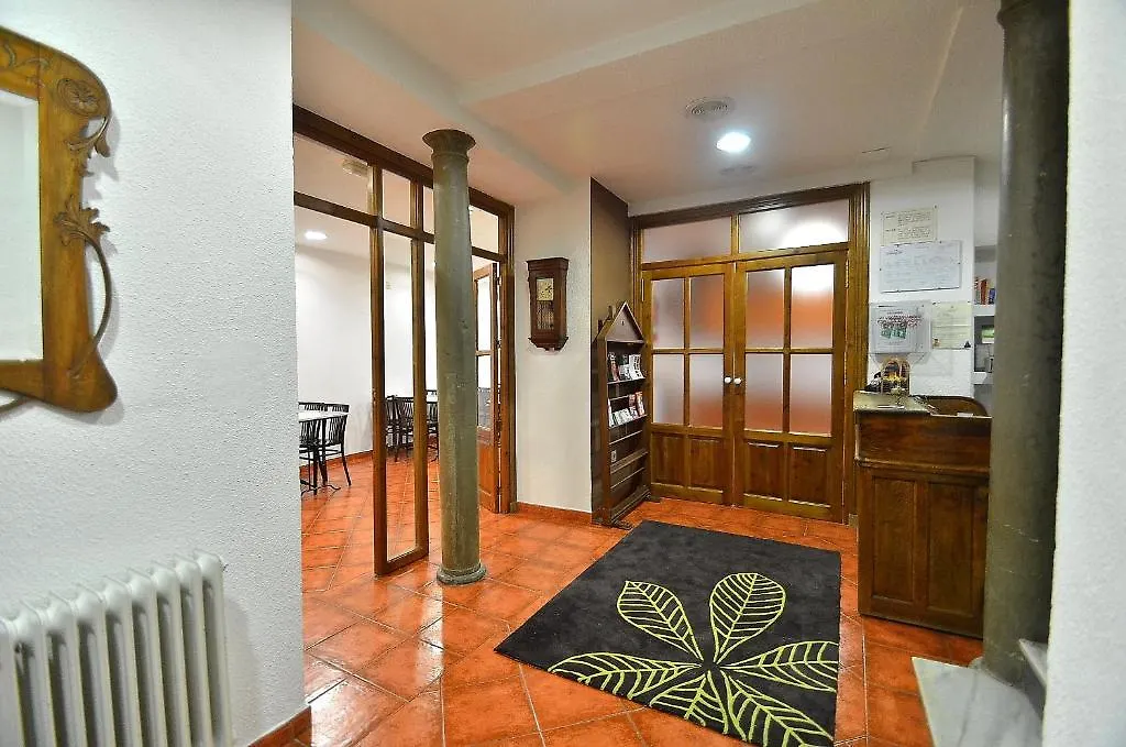Residencia Ziri-1